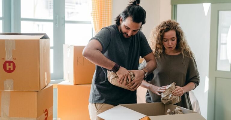 Navigating the Move: Expert Advice on Moving in with Your Boyfriend